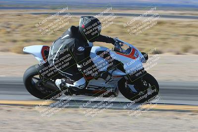 media/Dec-05-2024-Racers Edge (Thu) [[e102e0690b]]/3-B Group/Session 1 (Turn 9 Inside)/